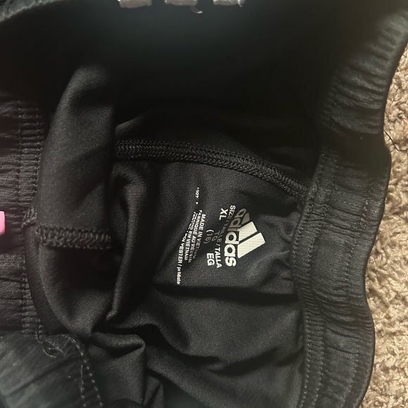 Adidas shorts - Picture 2 of 2